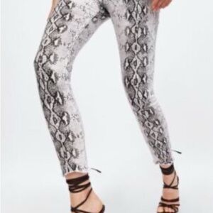 Snakeskin Print Leggings